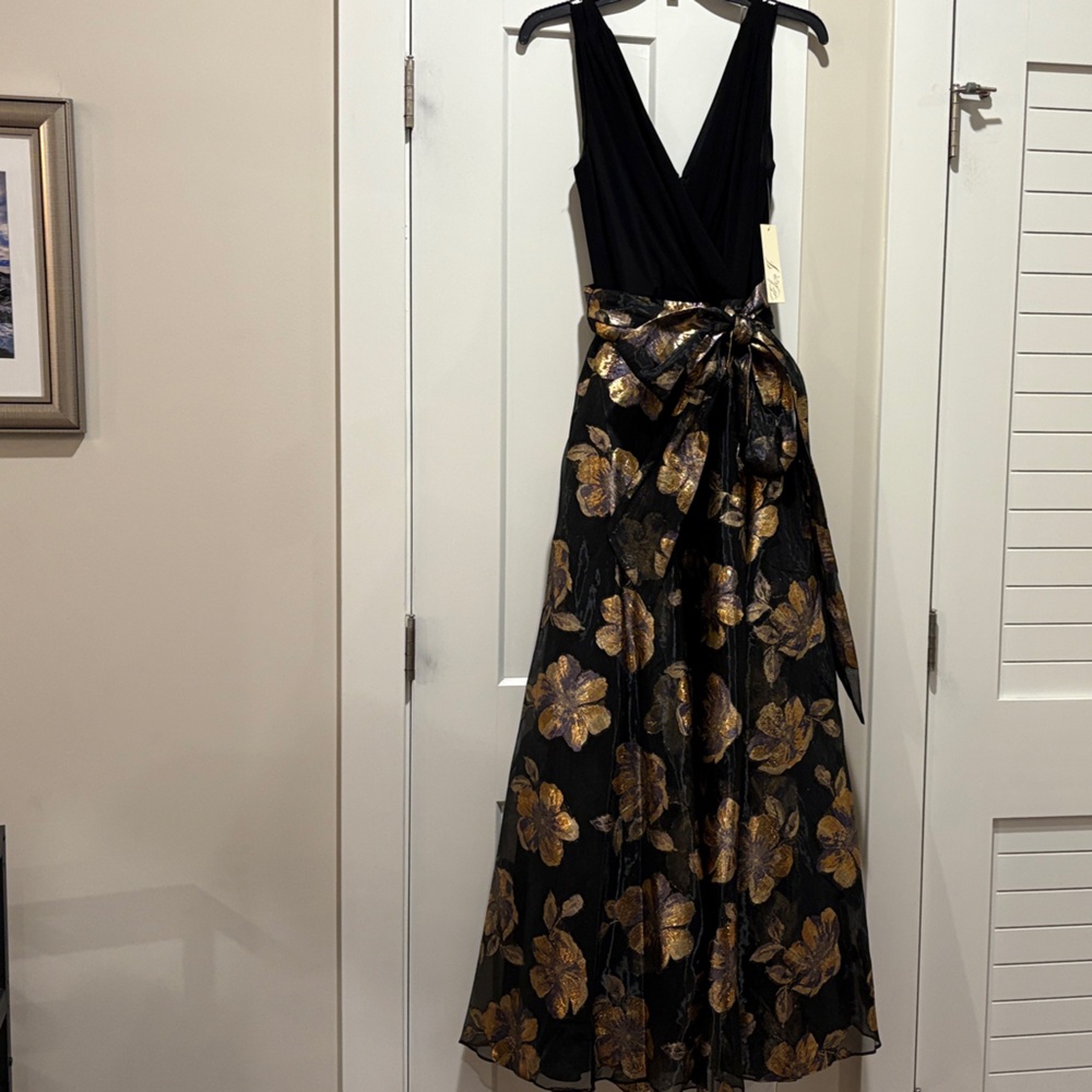 Eliza J Black and Gold Floral Dress Size 8